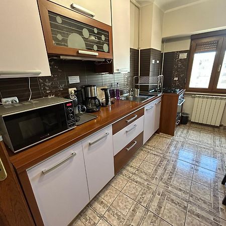 Apart. Premium Ultracentral, 3 Camere Loc Parcare. Ploeszti Zewnętrze zdjęcie